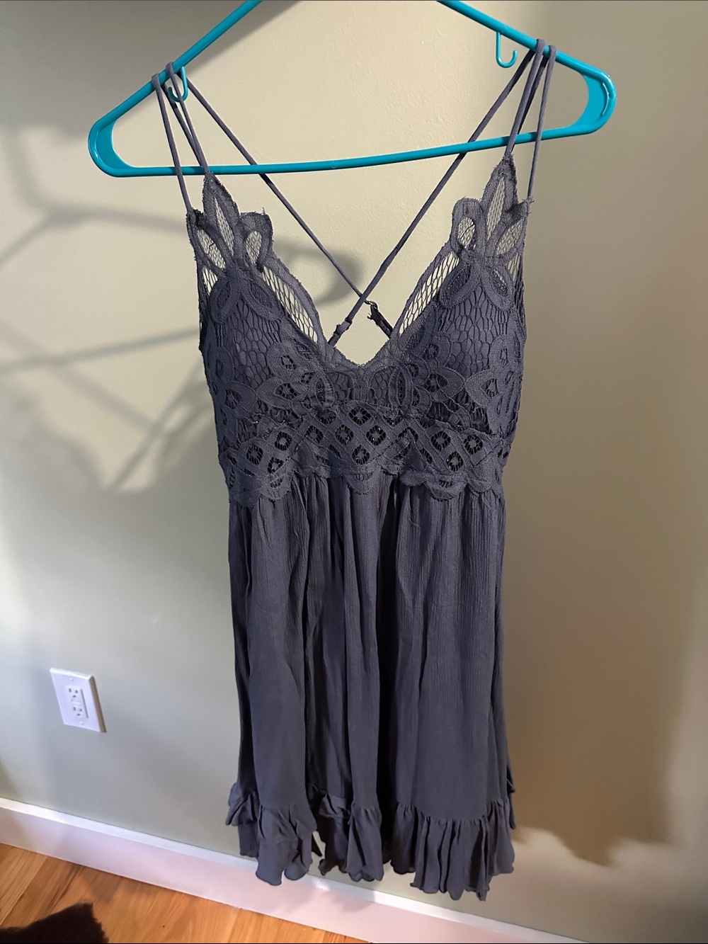 LA MIEL Charcoal Gray Lace-Trim Midi Dress
